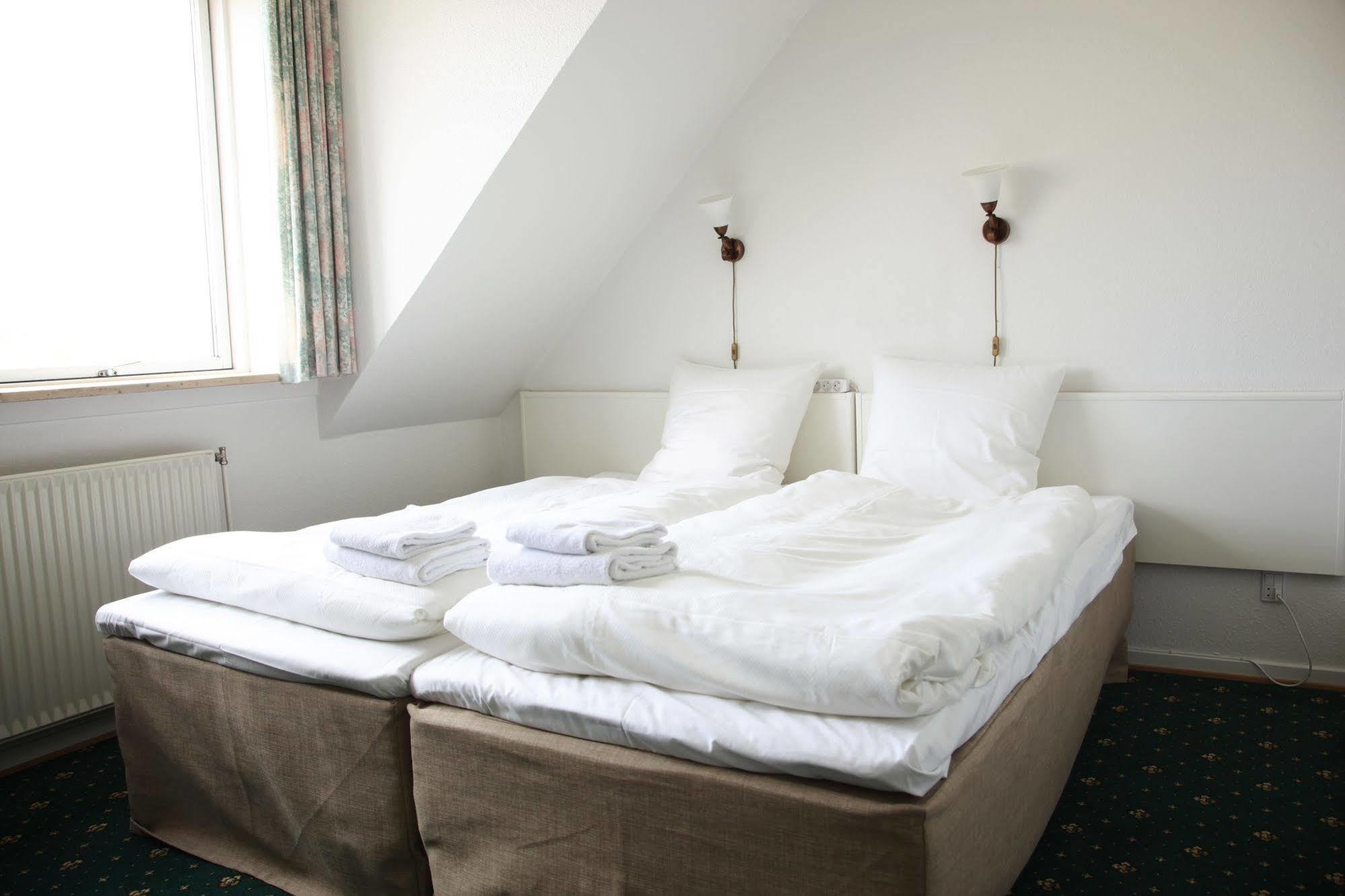 Fangel Kro & Hotel Bellinge Bagian luar foto