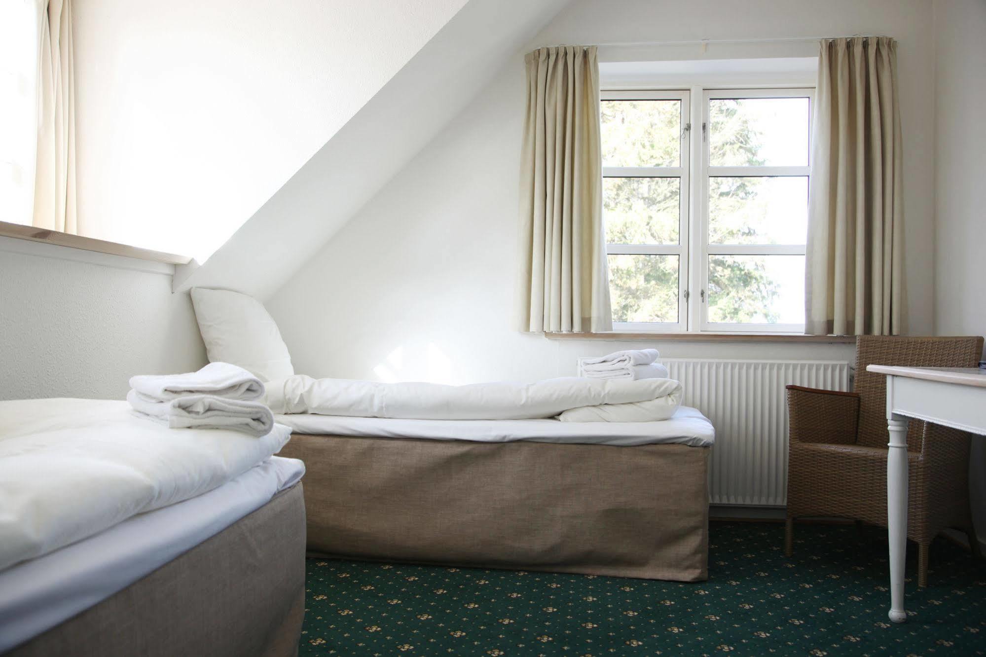 Fangel Kro & Hotel Bellinge Bagian luar foto